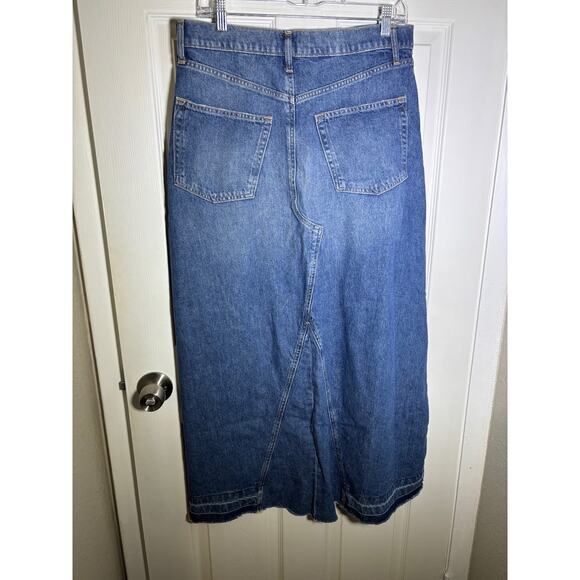 Gap Long denim skirt raw hem front split size 10 NWT - Picture 3 of 10
